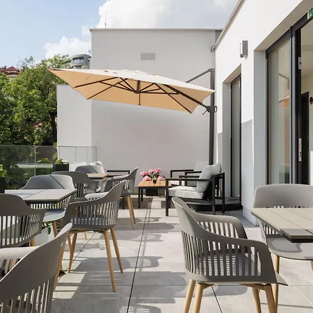 Aparthotel Na Klenici 4*
