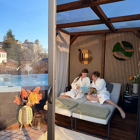 Aparthotel Na Klenici 4*