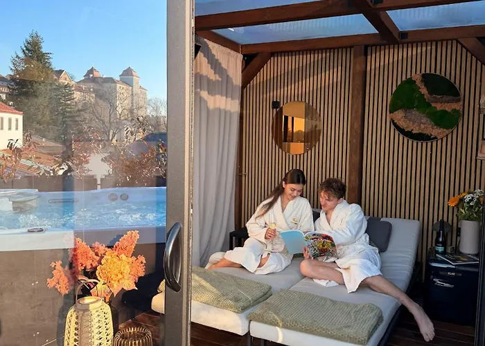 Hotel apartamentowy Na Klenici 4*